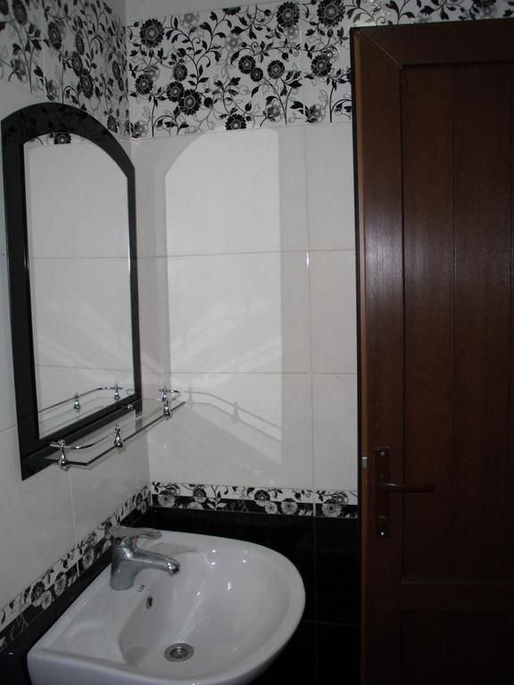 Suliko Guest House Batumi Zimmer foto
