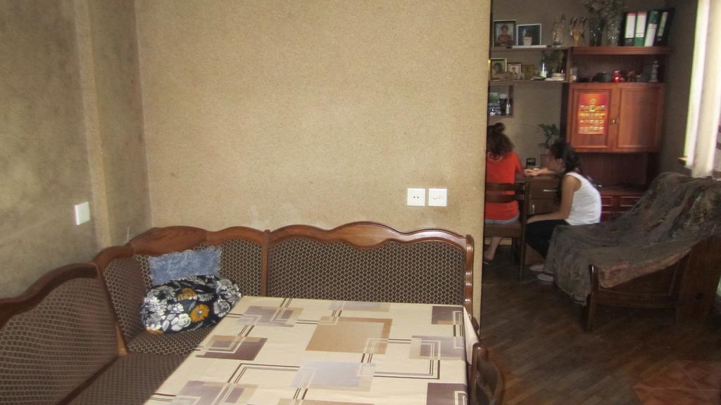 Suliko Guest House Batumi Zimmer foto