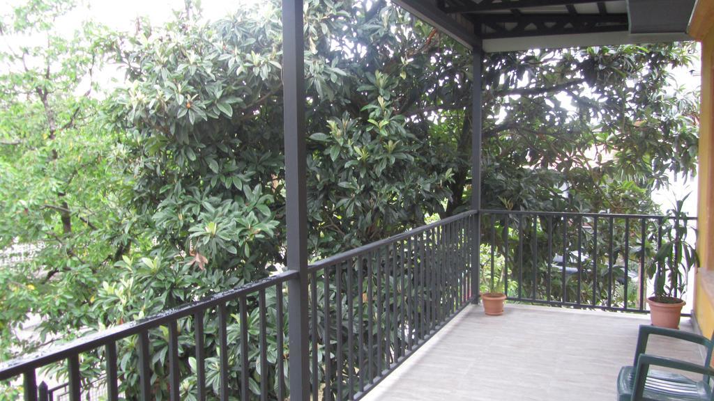 Suliko Guest House Batumi Exterior foto